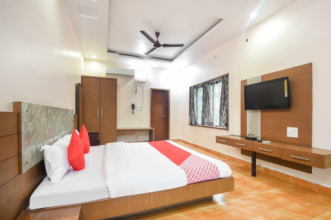 Oyo 47464 Hotel The Country Club Bilāspur 外观 照片