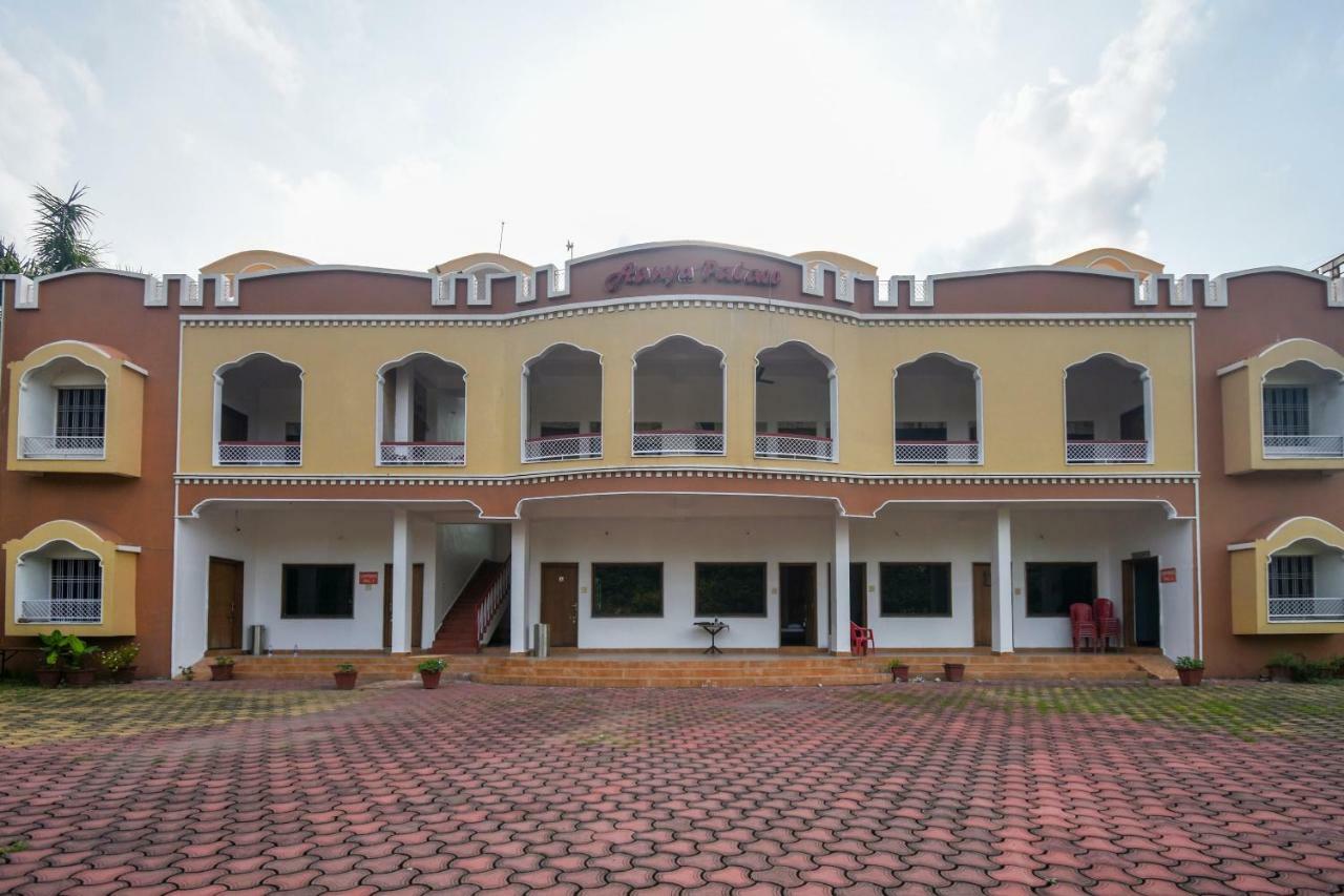 Oyo 47464 Hotel The Country Club Bilāspur 外观 照片