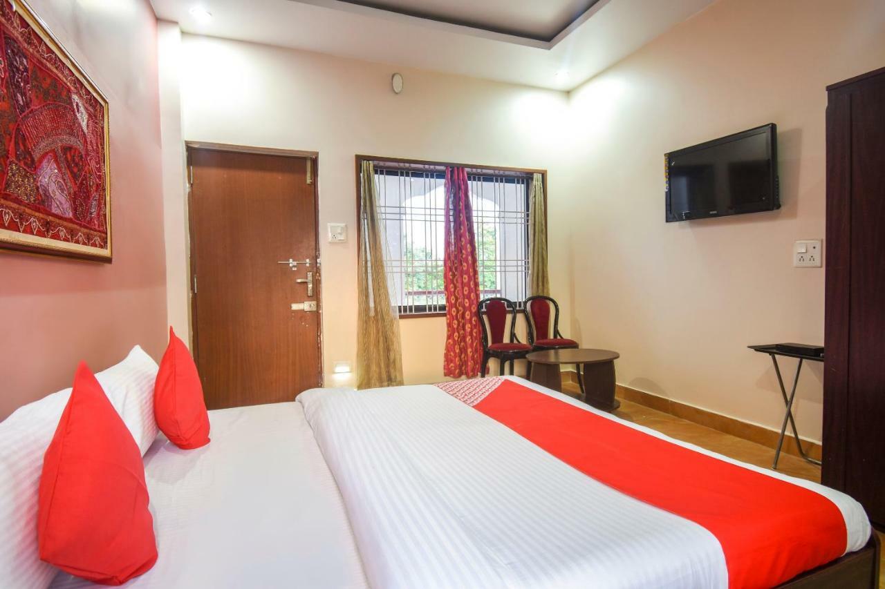 Oyo 47464 Hotel The Country Club Bilāspur 外观 照片